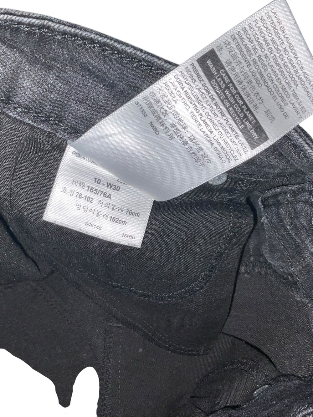 Denizen from Levi's Black Ankle Skinny Jeans - Picture 6 of 6